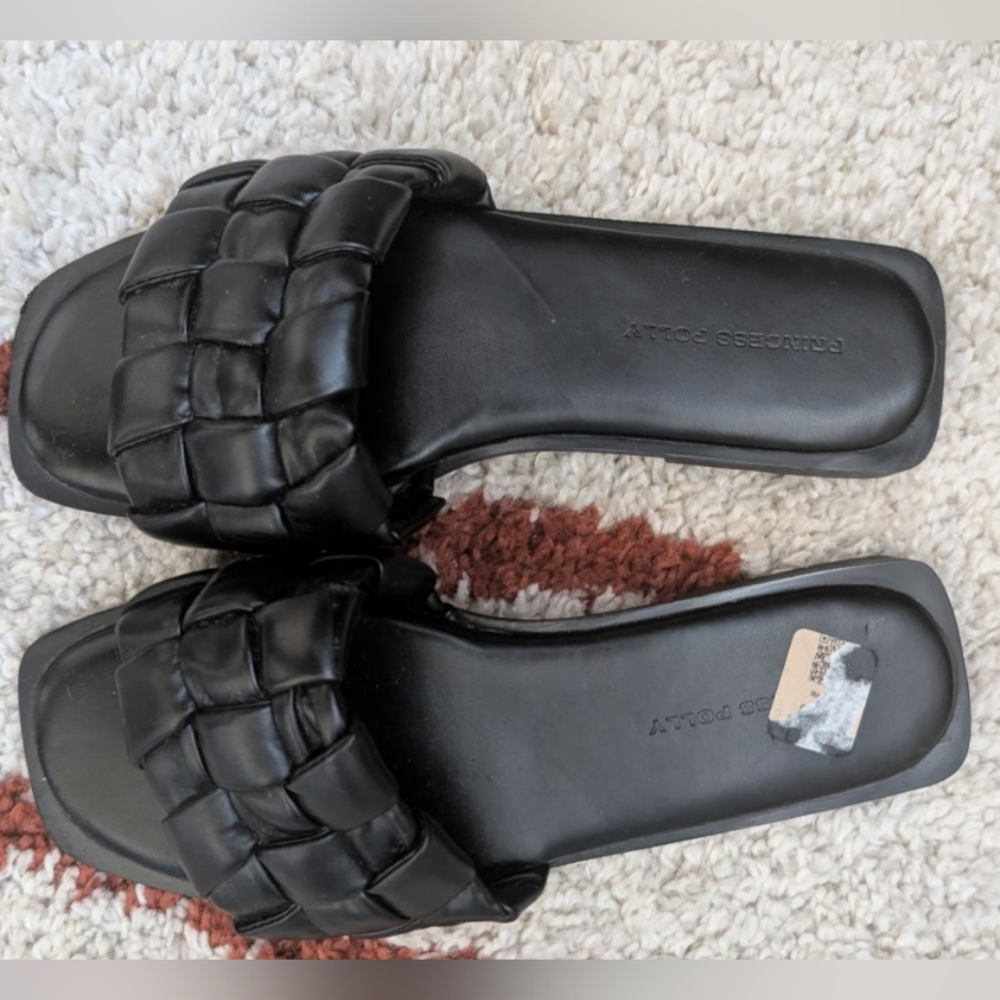 Princes Polly Black Sandles
